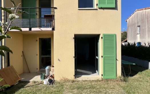 Maison T4 de 83,6m2 avec jardin de 300m2