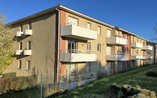 Nailloux centre : appartement T3 loué de 64,68 m2